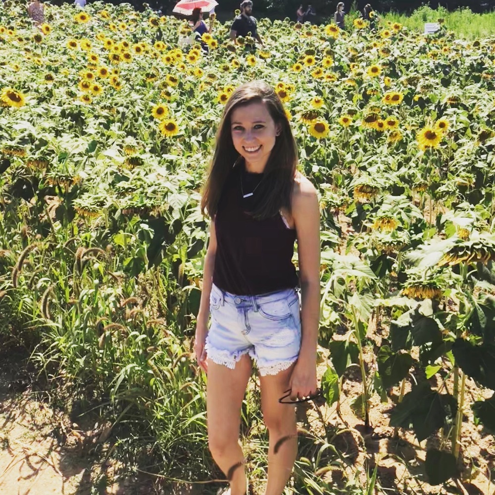 Meet your Posher, Brittney